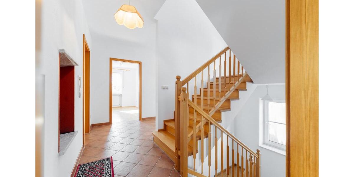 Einfamilienhaus Odelzhausen - 7 Zimmer, 210 m&sup2;, 2.550&euro; | Angebot:26286807