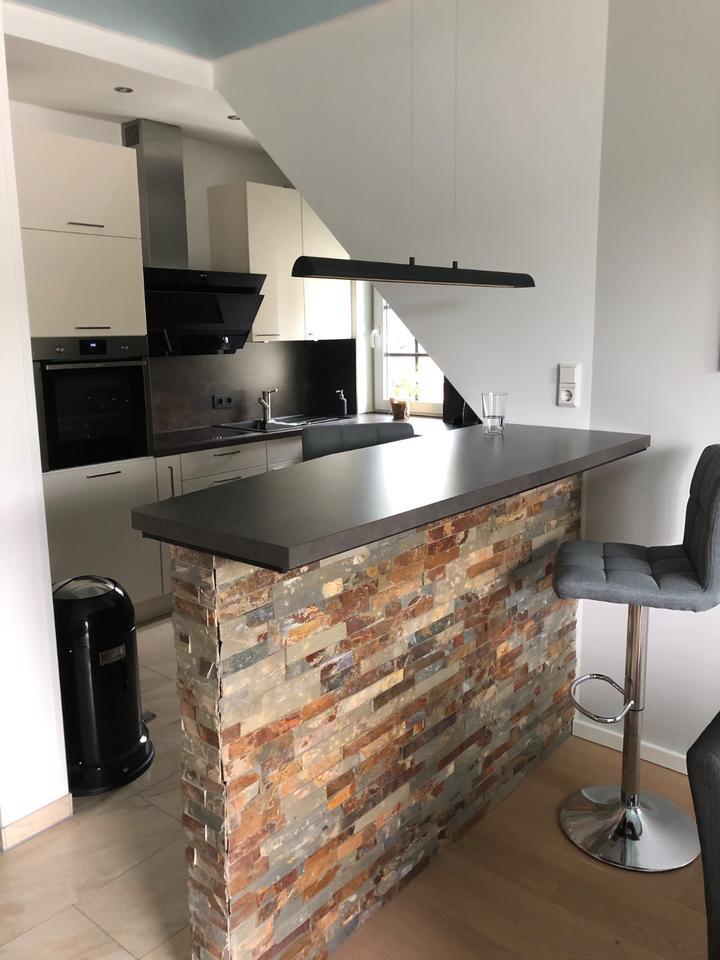 Moderne 2,5 Zimmer Wohnung mit Blick auf die Agger