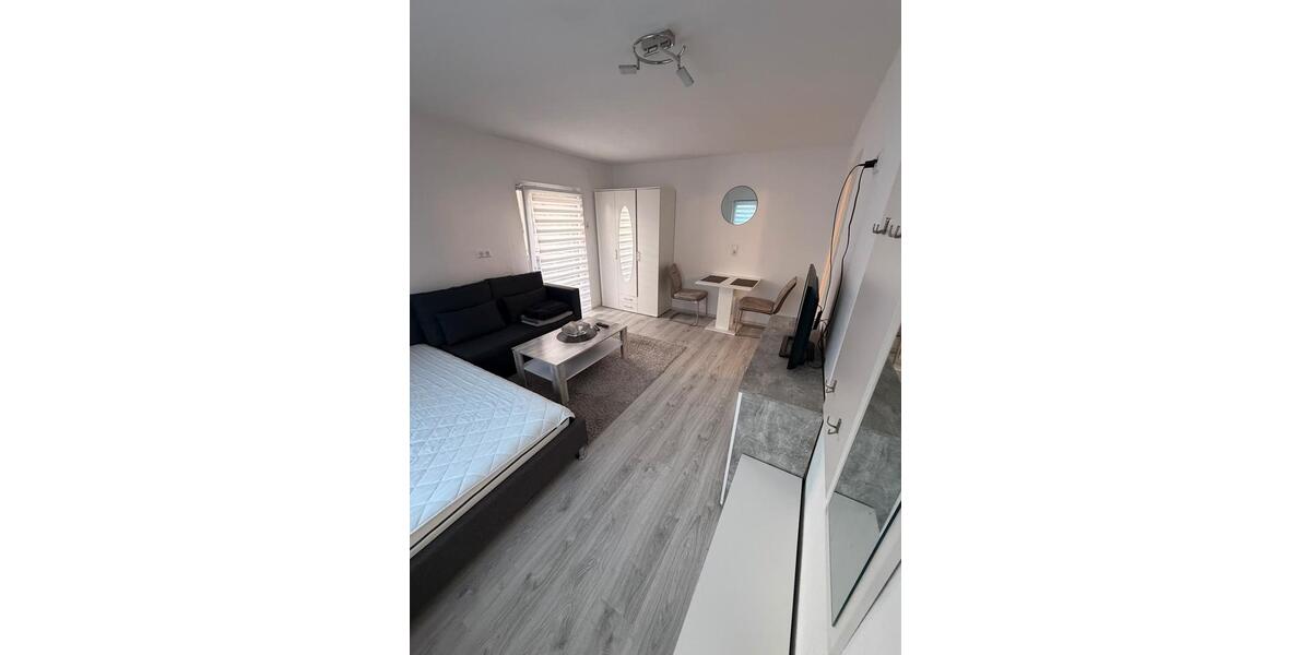 Erdgeschoßwohnung Singen (Hohentwiel) - 2 Zimmer, 50 m&sup2;, 900&euro; | Angebot:26636276