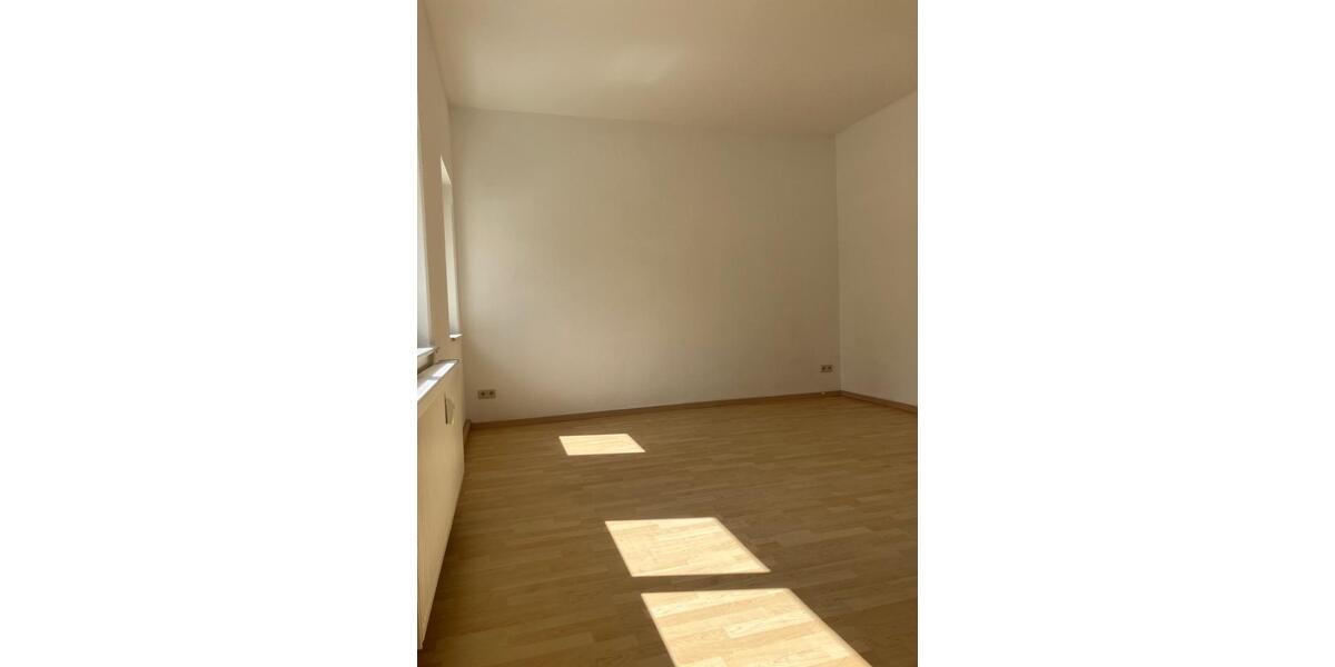 Etagenwohnung Zittau - 1 Zimmer, 34 m&sup2;, 240&euro; | Angebot:24687798