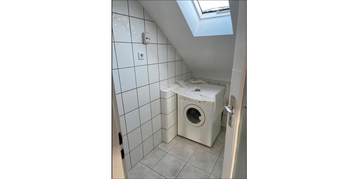 Dachgeschoßwohnung Germersheim - 2 Zimmer, 66 m&sup2;, 700&euro; | Angebot:26629746