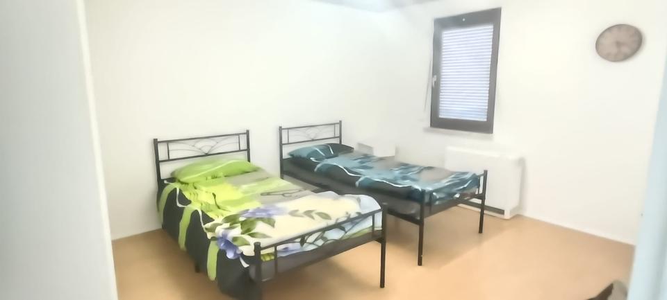 Wohnen auf Zeit Albstadt Gemarkung Onstmettingen - 3 Zimmer, 90 m&sup2;, 800&euro; | Angebot:25853702