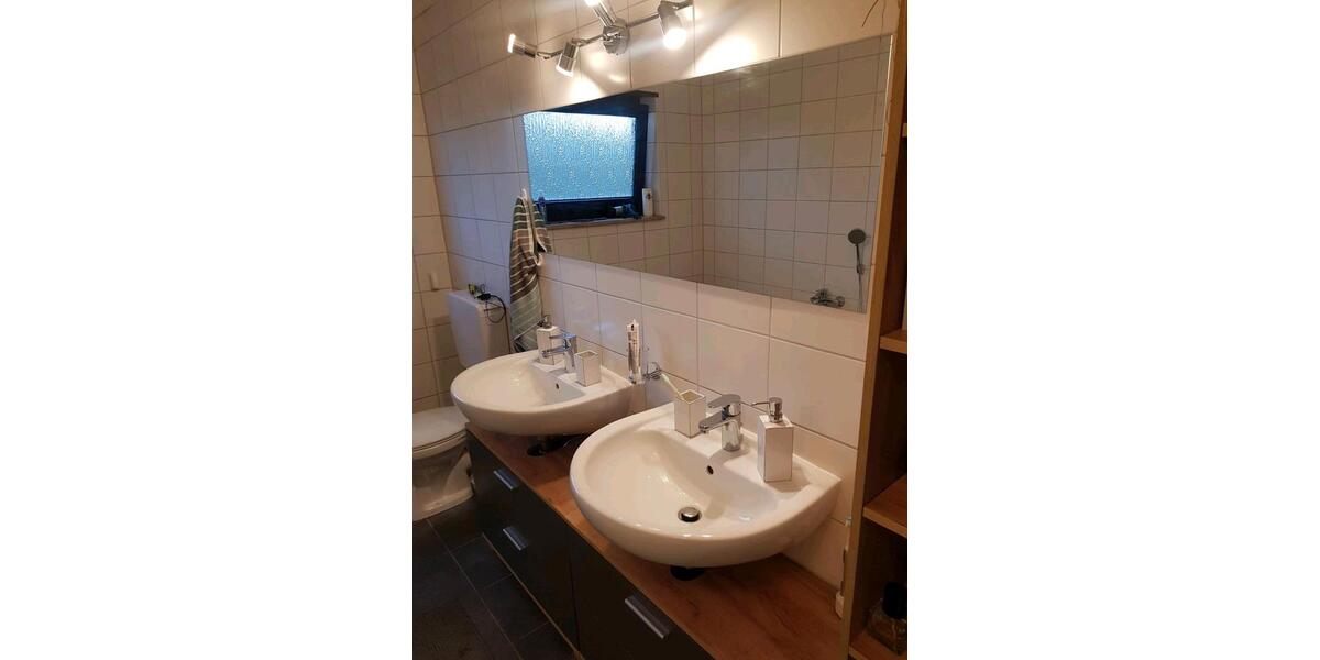 Etagenwohnung Steinbach am Donnersberg - 3 Zimmer, 90 m&sup2;, 780&euro; | Angebot:24468619