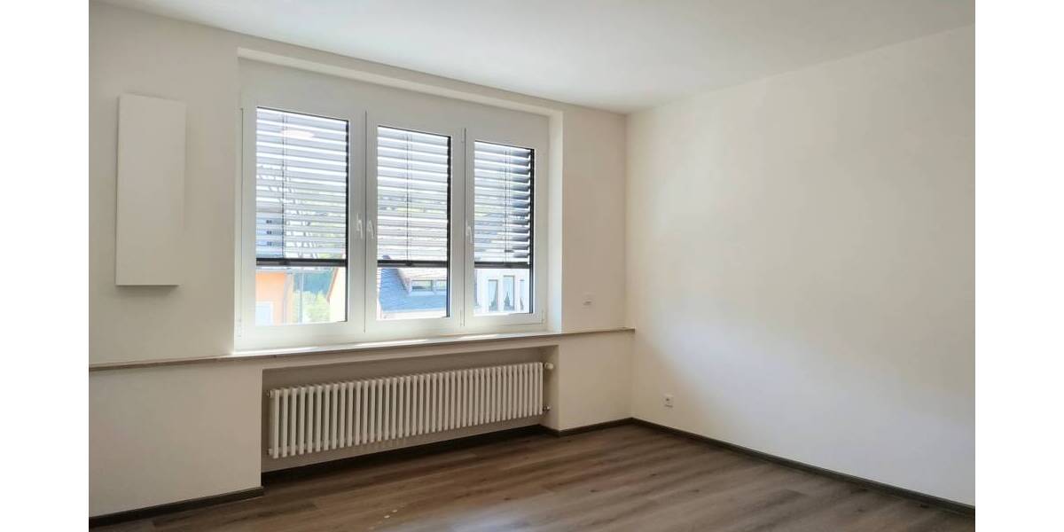 Etagenwohnung Waxweiler - 4 Zimmer, 99 m&sup2;, 1.100&euro; | Angebot:26568923