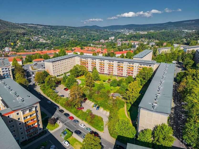 Wohnung zum Mieten in Suhl 316,18 € 49.08 m²