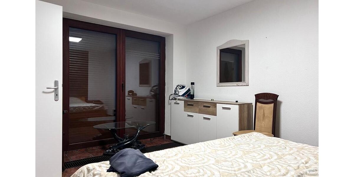 Bungalow Quickborn - 5 Zimmer, 185 m&sup2;, 1.750&euro; | Angebot:26037278