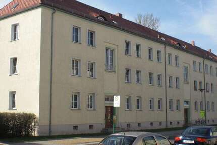 Wohnung Hoyerswerda - 3 Zimmer, 69 m&sup2;, 420&euro; | Angebot:26988074