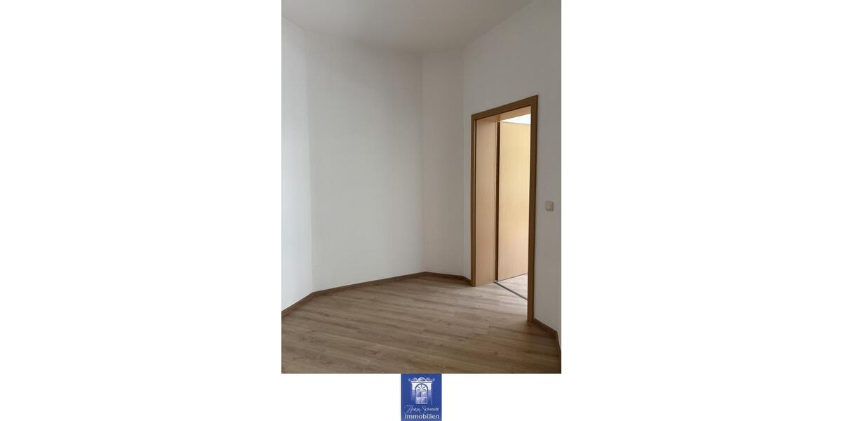 Etagenwohnung Freital - 2 Zimmer, 53 m&sup2;, 450&euro; | Angebot:26679952
