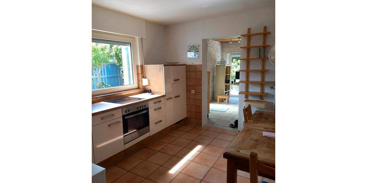 Wohnen auf Zeit Königswinter - 2 Zimmer, 70 m&sup2;, 450&euro; | Angebot:26438501
