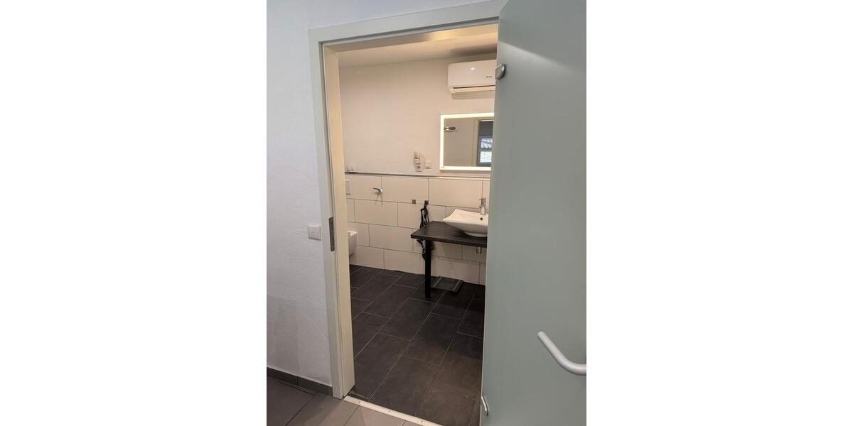 Etagenwohnung Lemberg - 2 Zimmer, 88 m&sup2;, 700&euro; | Angebot:24976225