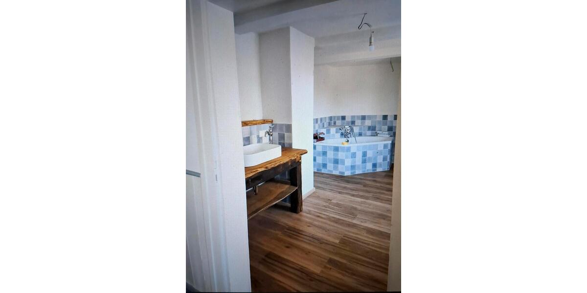 Einfamilienhaus Königslutter am Elm - 9 Zimmer, 165 m&sup2;, 1.100&euro; | Angebot:24640310