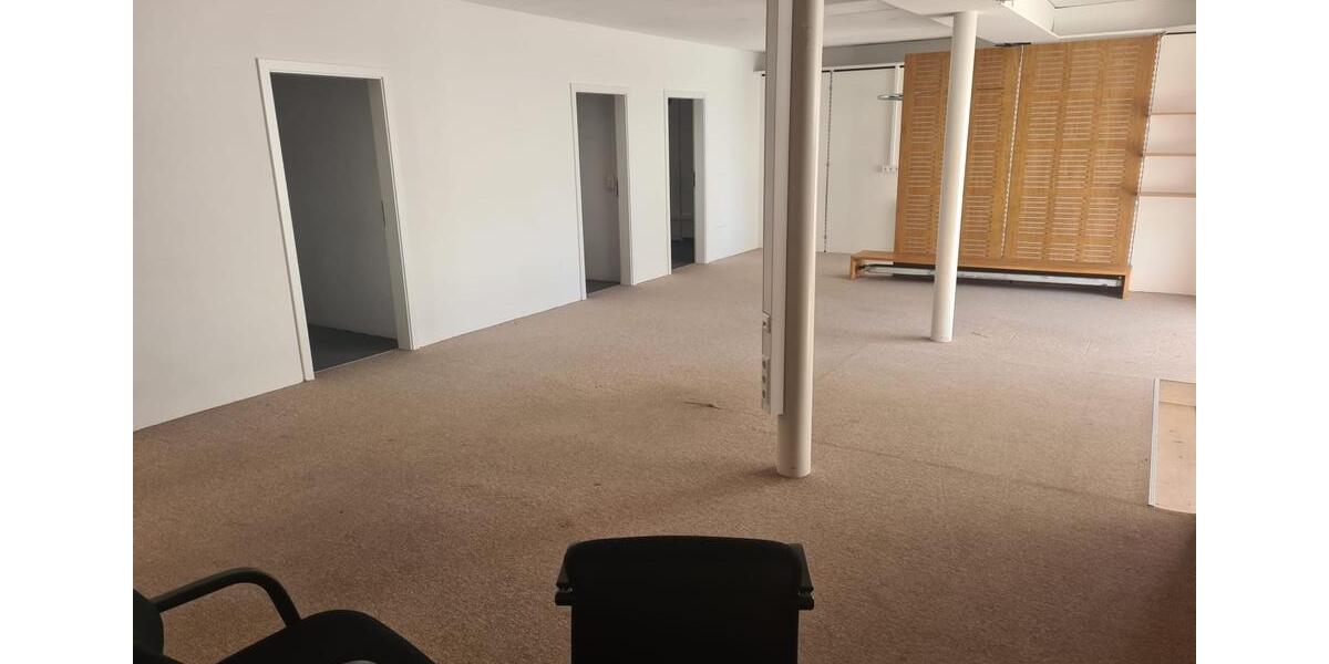 Etagenwohnung Mengen - 3 Zimmer, 119 m&sup2;, 1.300&euro; | Angebot:25931290