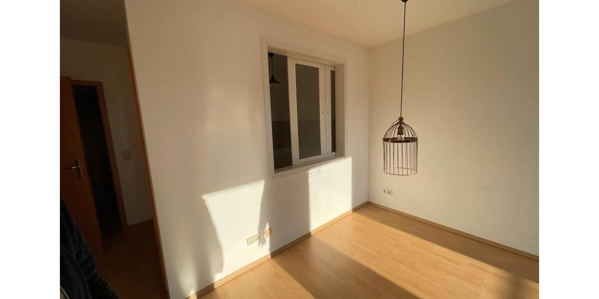 Rudolstadt Schloßstraße 2 Raum Wohnung mit Balkon und Tiefgaragen 2 zimmer