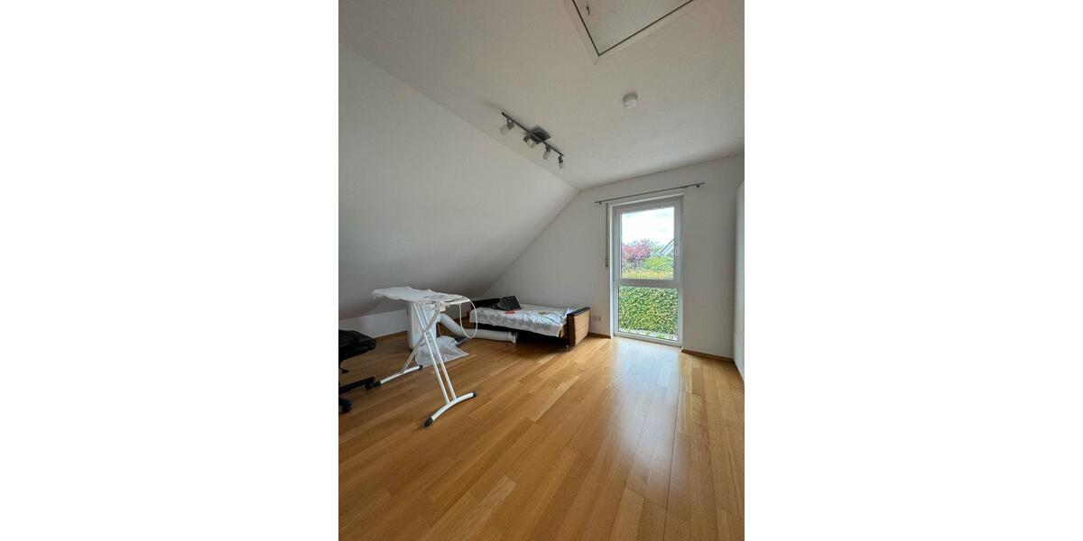 Einfamilienhaus Niederstotzingen - 4.5 Zimmer, 149 m&sup2;, 1.500&euro; | Angebot:24465102