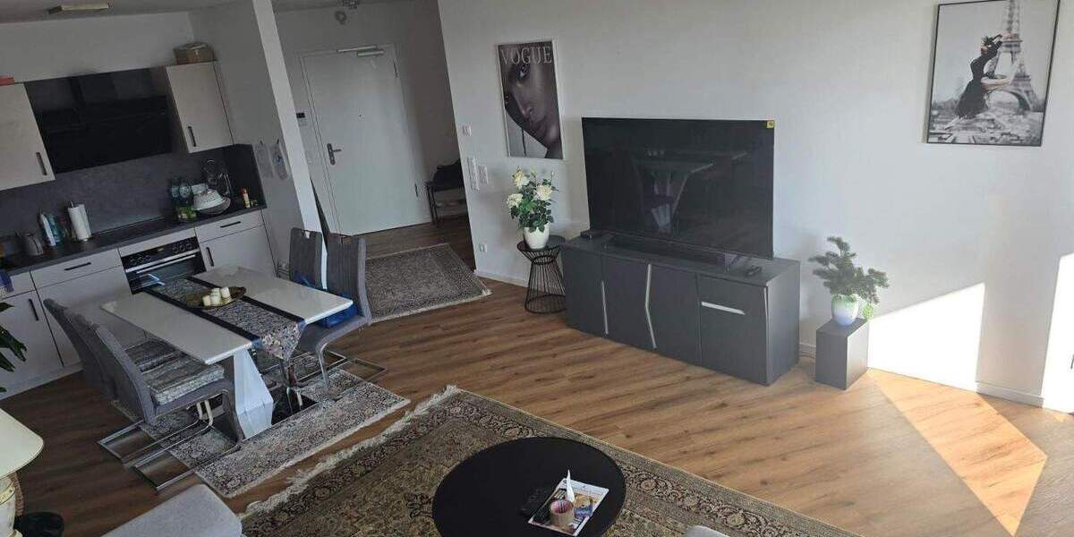 Etagenwohnung Frankfurt am Main Sachsenhausen - 2 Zimmer, 68 m&sup2;, 1.990&euro; | Angebot:25800228