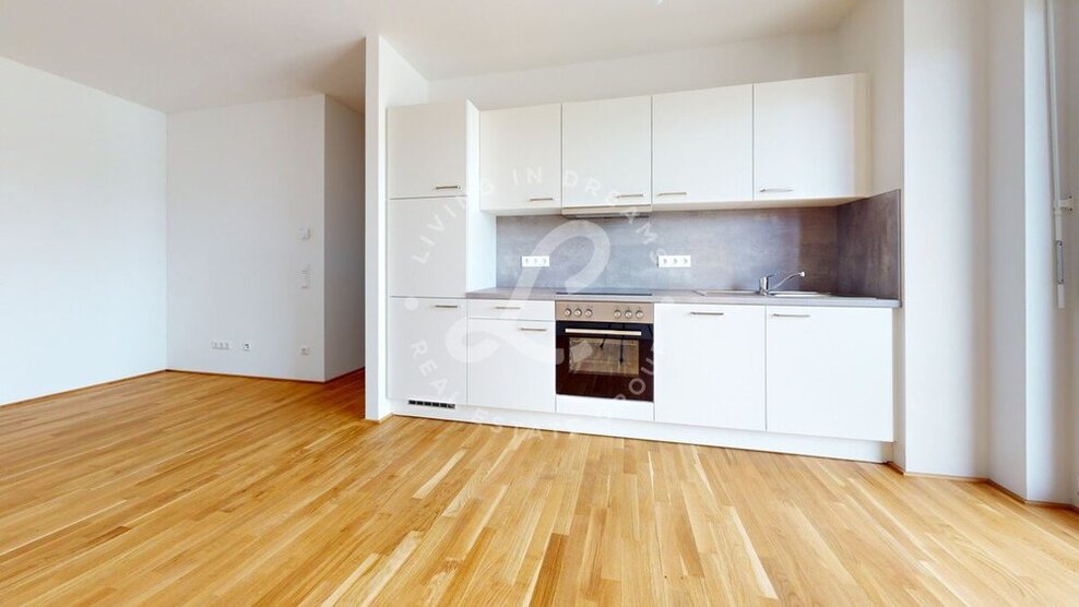 VALENTINA-Schönhof-Viertel | Helle 2-Zimmerwohnung - effizienter Schnitt mit EBK und Balkon