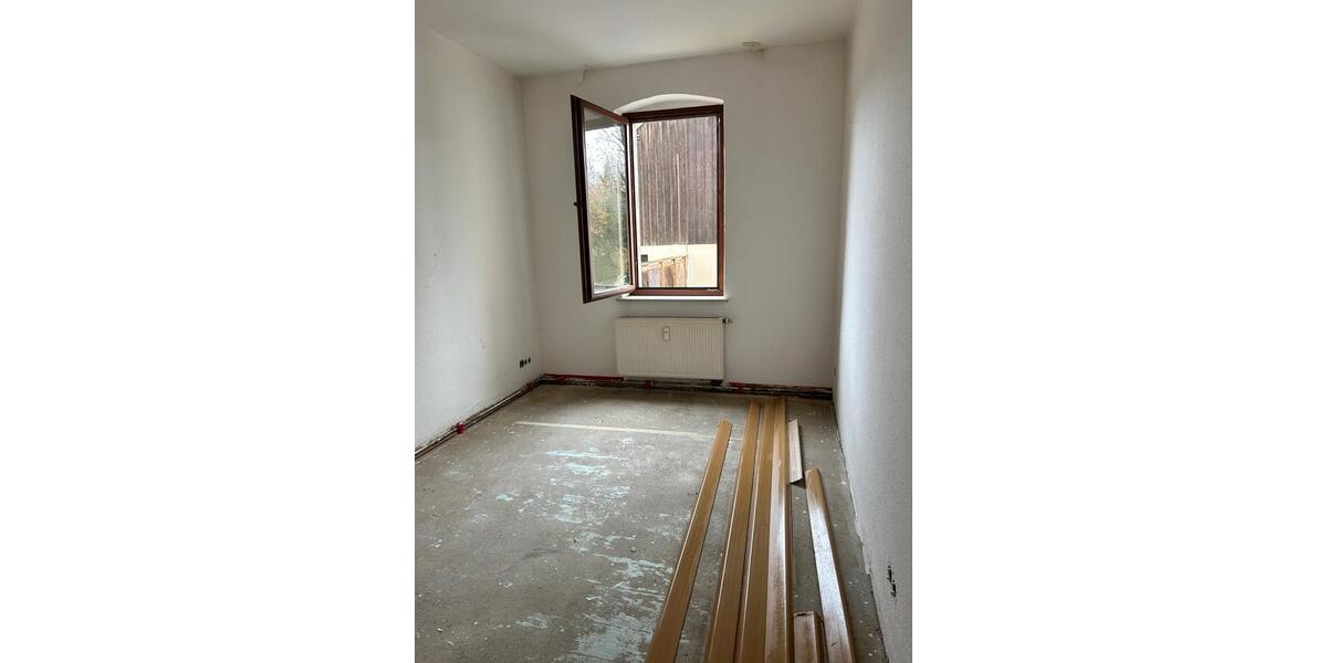 Erdgeschoßwohnung Döbeln - 5 Zimmer, 115 m&sup2;, 1.150&euro; | Angebot:25320328