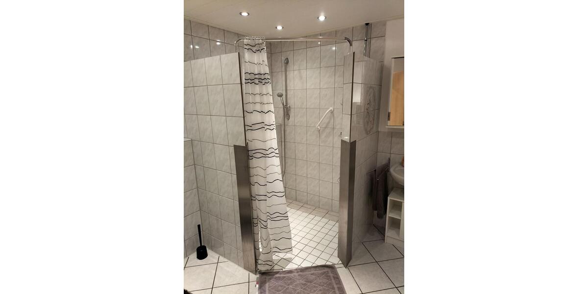 Wohnen auf Zeit Vaihingen an der Enz - 3 Zimmer, 90 m&sup2;, 9.999.999&euro; | Angebot:24423761