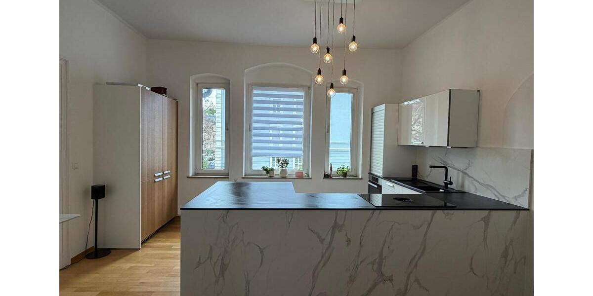 Etagenwohnung Regensburg Brandlberg - 4 Zimmer, 140 m&sup2;, 2.360&euro; | Angebot:26253696