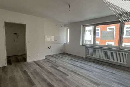 Wohnung Köln Innenstadt - 1 Zimmer, 33 m&sup2;, 660&euro; | Angebot:27184684