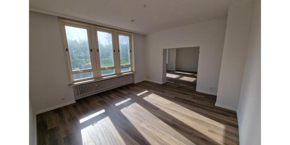 Erdgeschoßwohnung Stadthagen - 4 Zimmer, 128 m&sup2;, 950&euro; | Angebot:24440116
