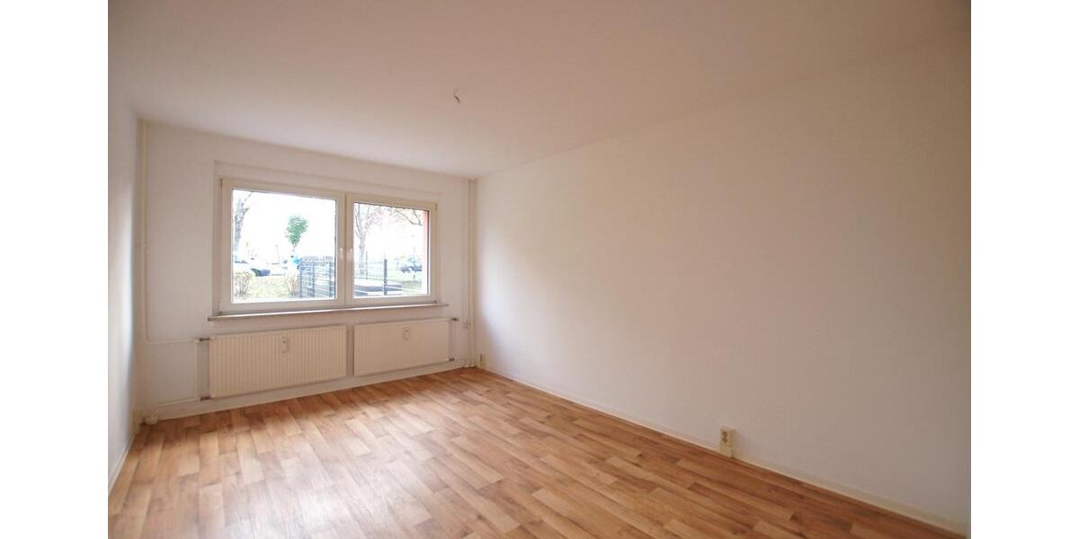 Etagenwohnung Pößneck - 3 Zimmer, 58 m&sup2;, 350&euro; | Angebot:26246712