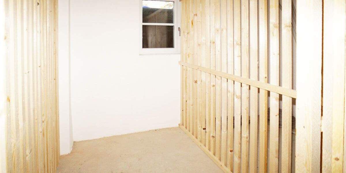 Etagenwohnung Freital / Saalhausen Saalhausen - 4 Zimmer, 122 m&sup2;, 1.250&euro; | Angebot:25689325