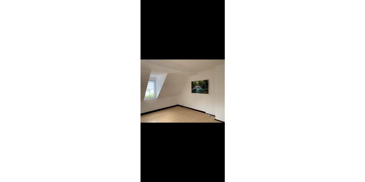 Etagenwohnung Nürnberg Eibach - 4 Zimmer, 90 m&sup2;, 1.100&euro; | Angebot:24829102