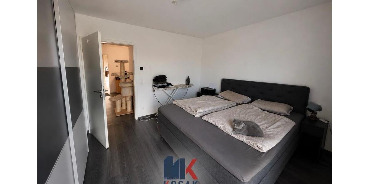 Etagenwohnung Düren Mariaweiler-Hoven - 3 Zimmer, 105 m&sup2;, 1.250&euro; | Angebot:26589110