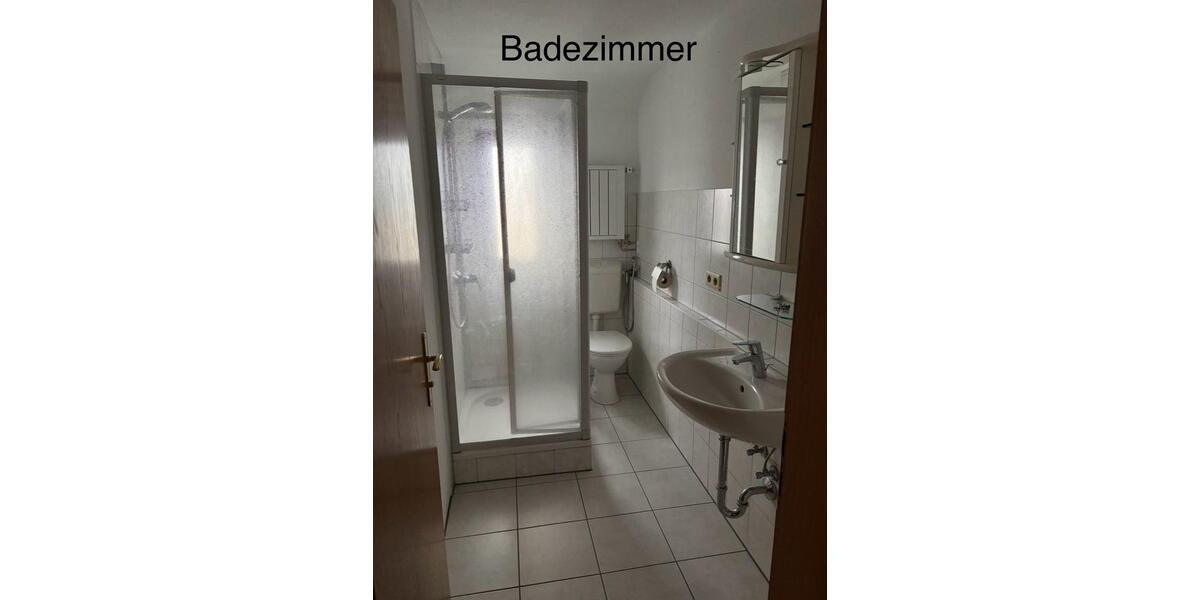 Dachgeschoßwohnung Bissingen an der Teck - 4 Zimmer, 66 m&sup2;, 850&euro; | Angebot:26084830