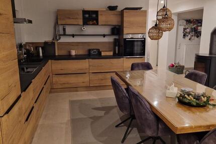 Wohnung Steinheim - 5 Zimmer, 193 m&sup2;, 1.000&euro; | Angebot:24421877