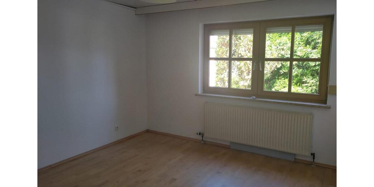 1 Zimmer in Wohngemeinschaft in Haus mit Garten ab 01.02.2026 17 zimmer