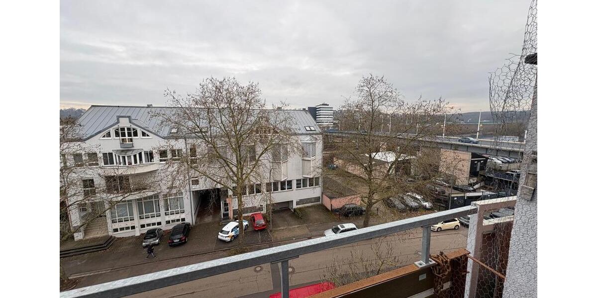 Dachgeschoßwohnung Saarbrücken West - 4 Zimmer, 116 m&sup2;, 1.100&euro; | Angebot:25064793