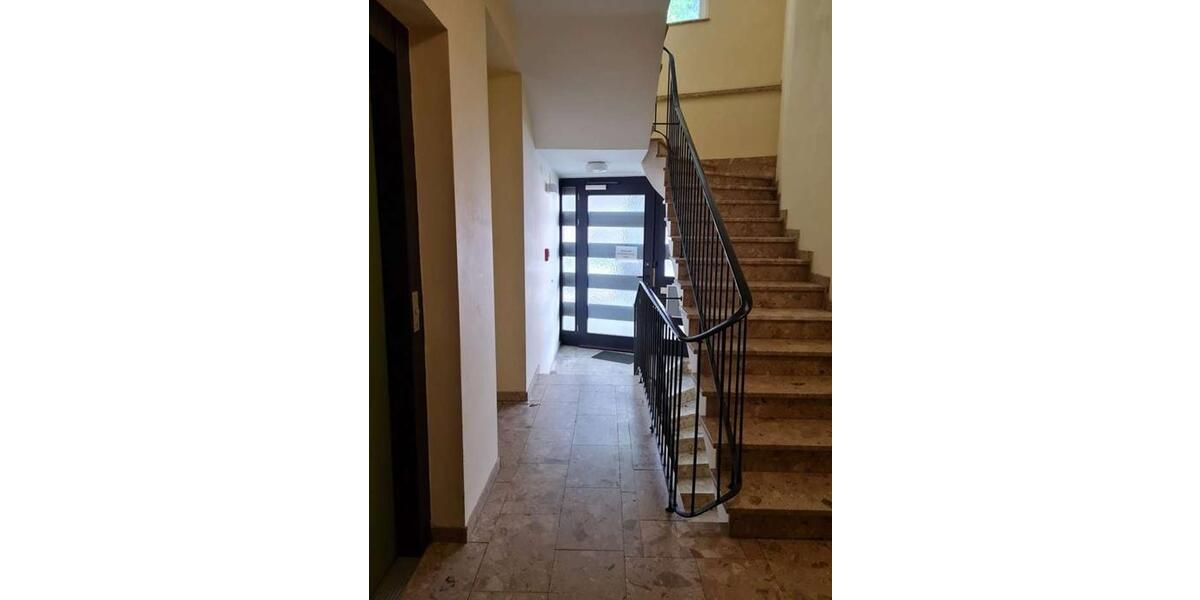 Etagenwohnung Bad Hersfeld - 1 Zimmer, 80 m&sup2;, 900&euro; | Angebot:26629140