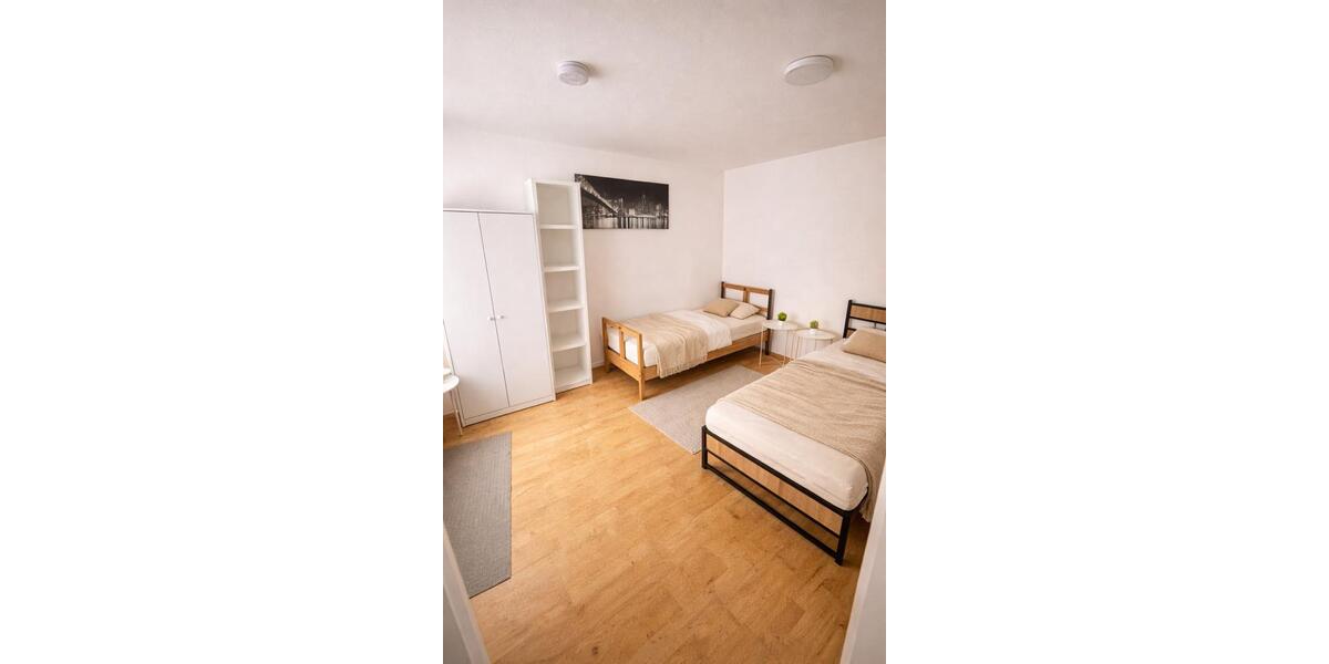 Wohnen auf Zeit Karlsruhe Mühlburg - 4 Zimmer, 85 m&sup2;, 18&euro; | Angebot:26257484