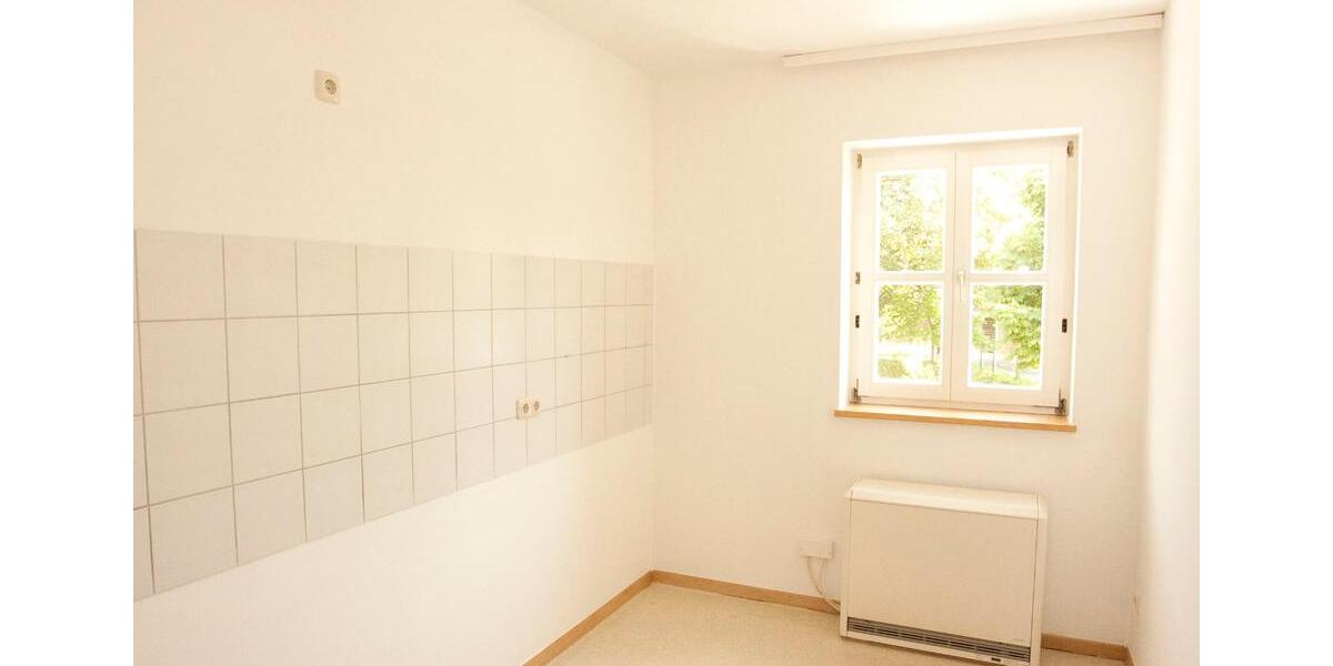 Etagenwohnung Schönsee - 2 Zimmer, 58 m&sup2;, 400&euro; | Angebot:25853943