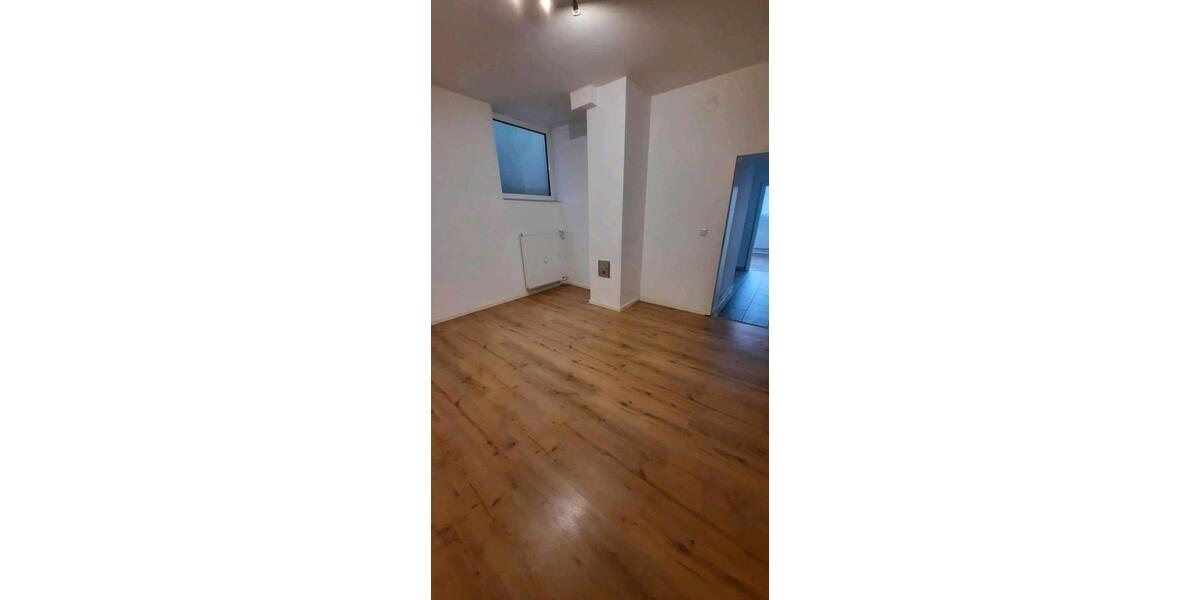 Erdgeschoßwohnung Frammersbach - 3 Zimmer, 128 m&sup2;, 650&euro; | Angebot:26677259