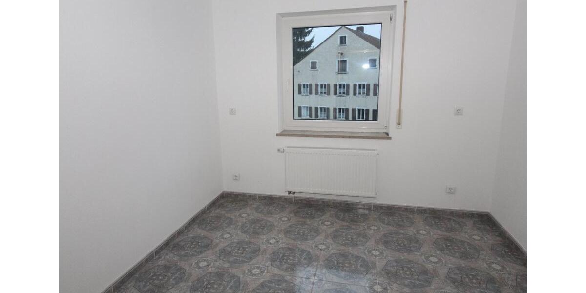 Erdgeschoßwohnung Treuchtlingen - 3 Zimmer, 81 m&sup2;, 924&euro; | Angebot:24584841