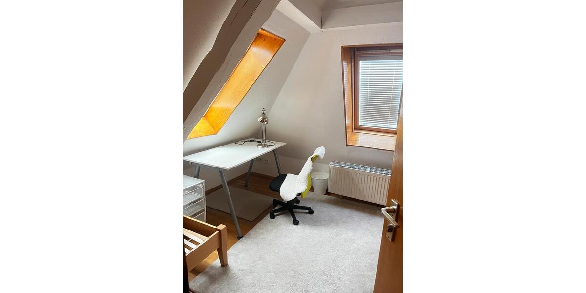 Wohnen auf Zeit Villingen-Schwenningen Schwenningen - 1 Zimmer, 17 m&sup2;, 380&euro; | Angebot:25436610