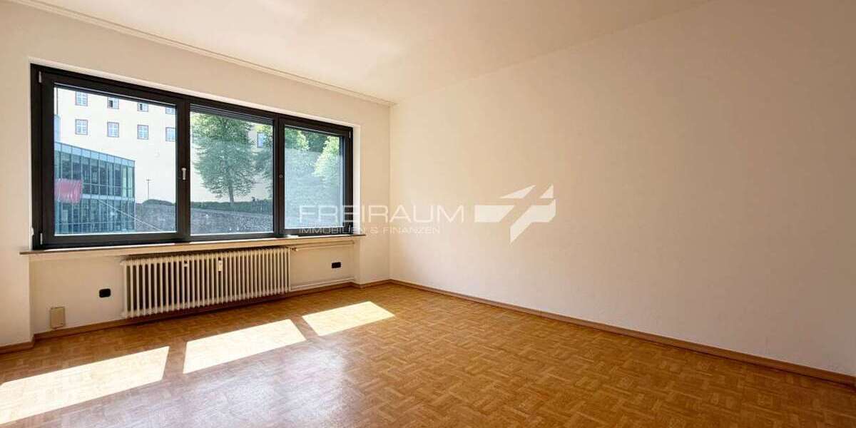 Etagenwohnung Siegen - 3 Zimmer, 78 m&sup2;, 650&euro; | Angebot:26515234