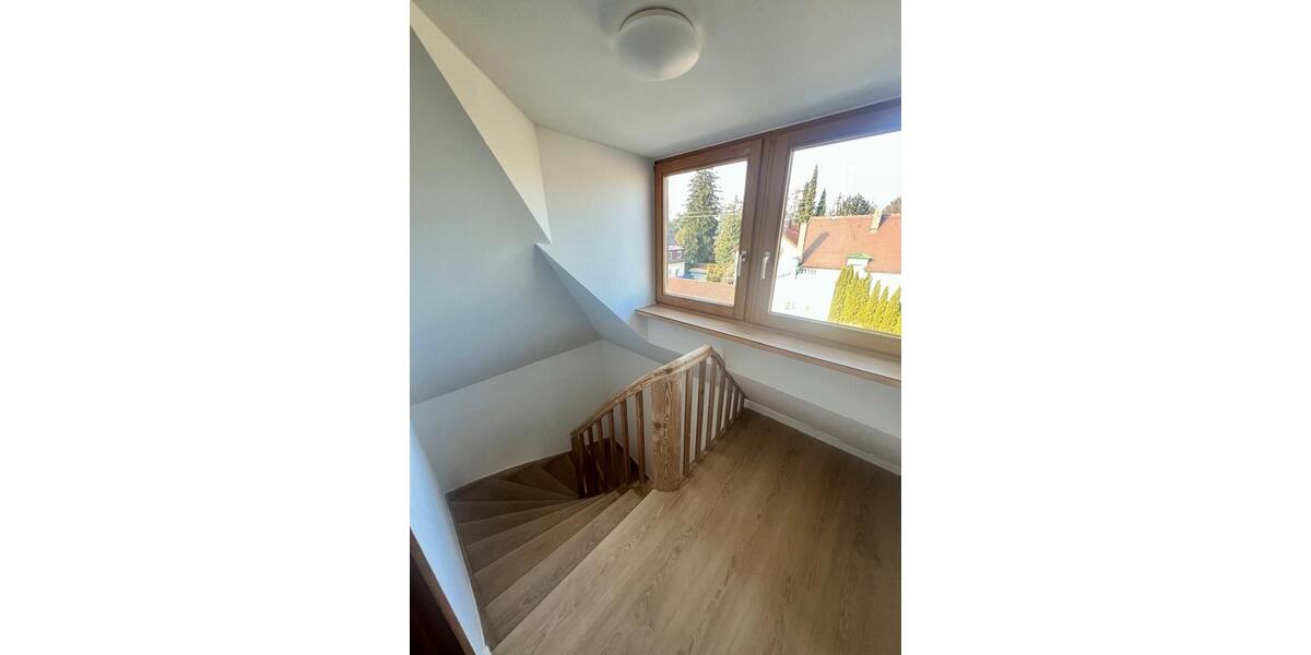 Dachgeschoßwohnung Haar - 2 Zimmer, 53 m&sup2;, 1.750&euro; | Angebot:25362031