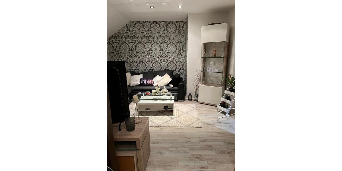 Dachgeschoßwohnung Bad Tabarz - 3 Zimmer, 75 m&sup2;, 480&euro; | Angebot:26382574