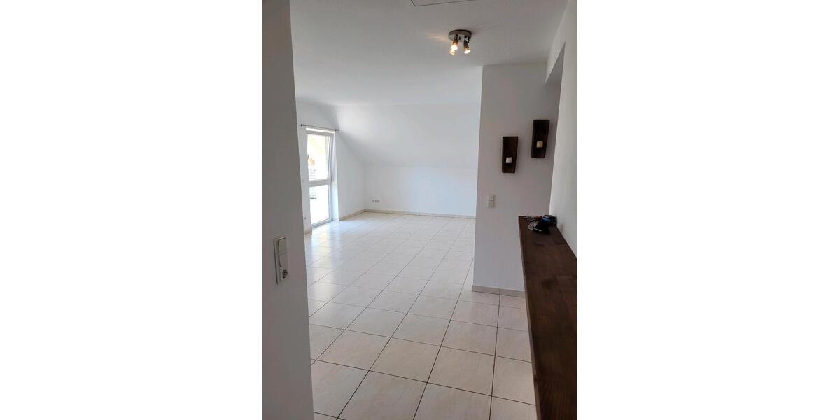 Schicke Wohnung in Riegelsberg mit Balkon 3 zimmer