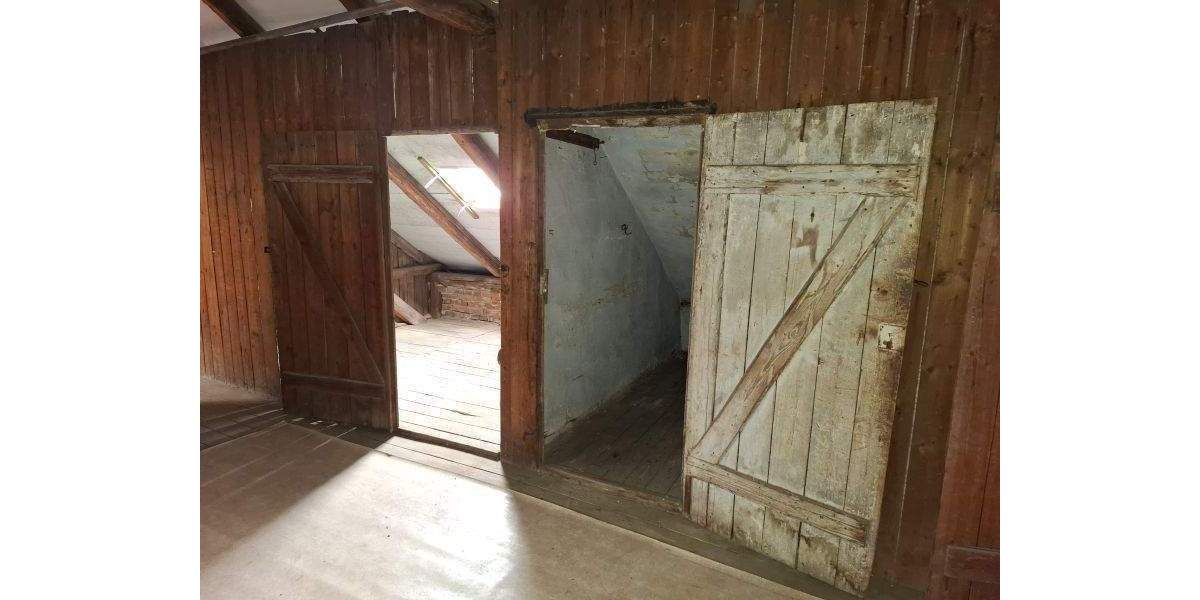 Etagenwohnung Aschersleben - 4 Zimmer, 95 m&sup2;, 690&euro; | Angebot:26595459