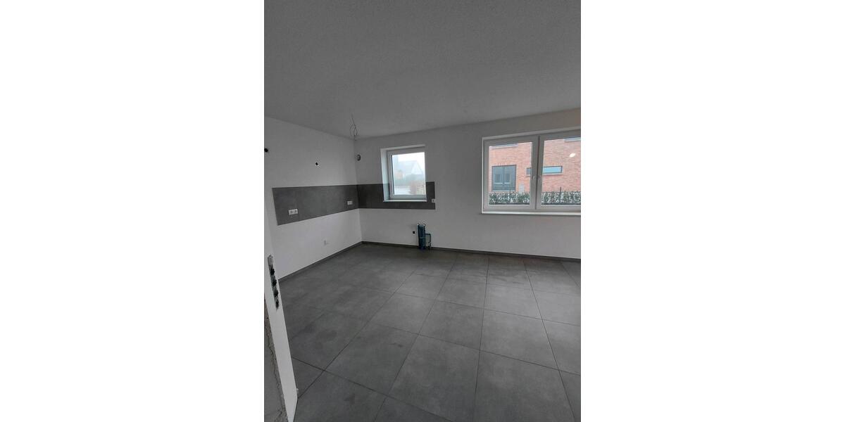 Neubau Erstbezug 7 freie Reihenhäuser an Feldrandlage 4 zimmer