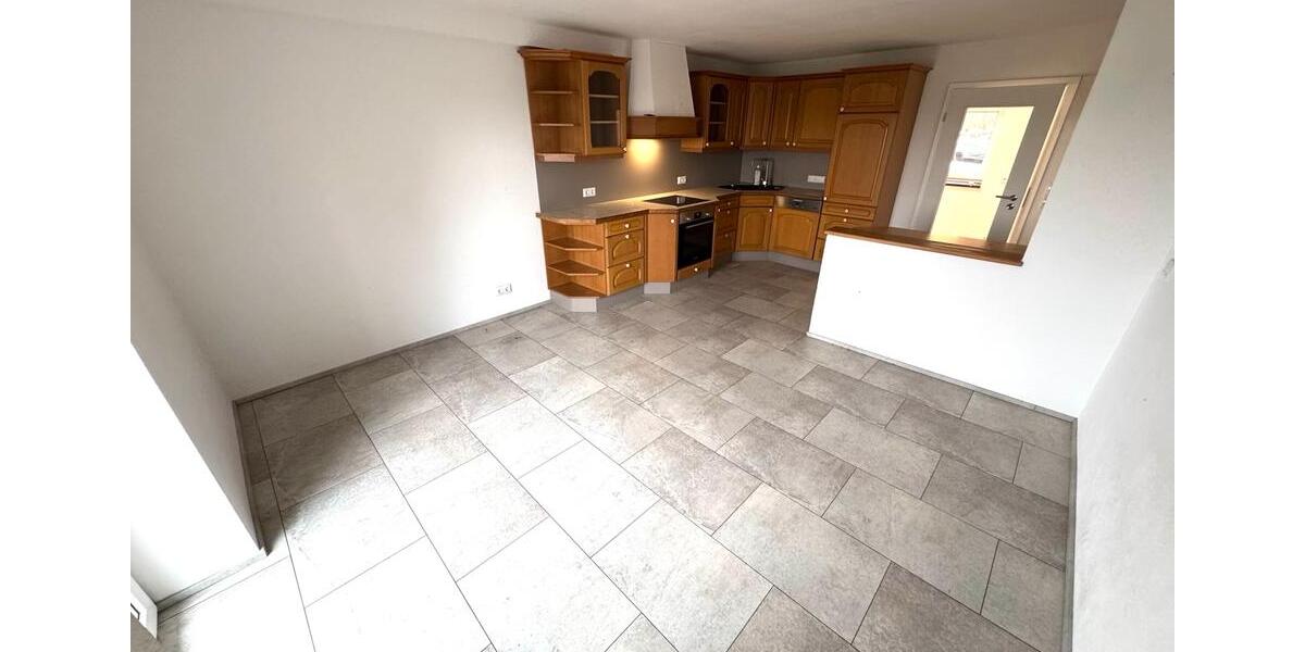 Etagenwohnung Anger - 3 Zimmer, 120 m&sup2;, 1.175&euro; | Angebot:25017938