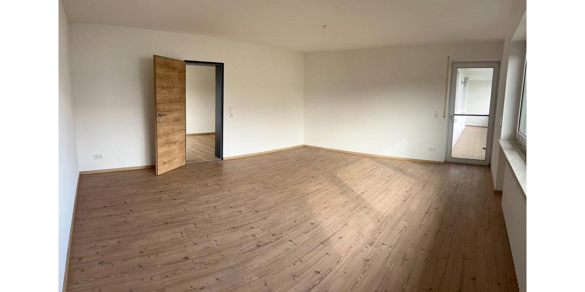 Etagenwohnung Holzheim - 5 Zimmer, 106 m&sup2;, 950&euro; | Angebot:24465472
