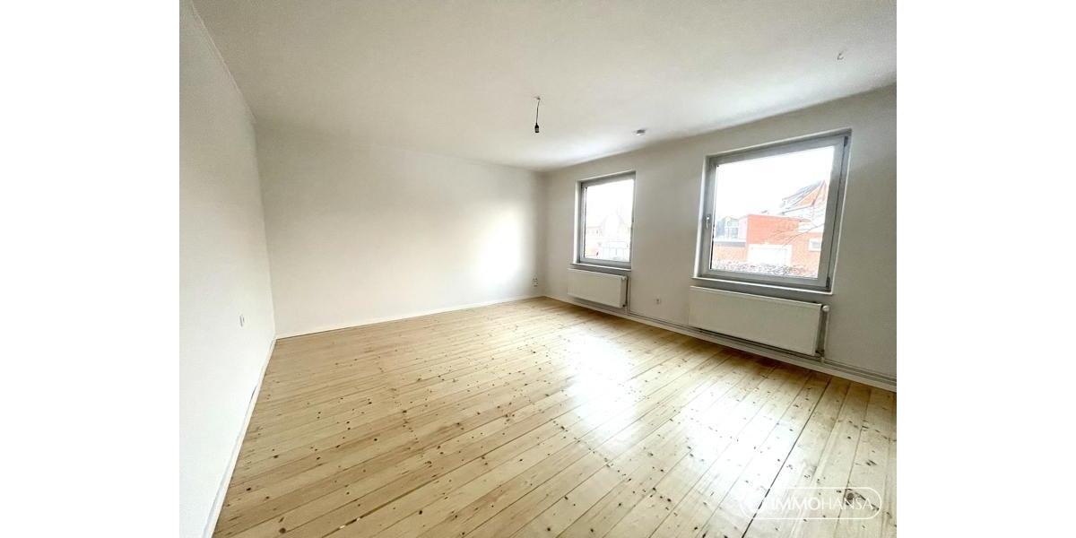 Frisch renovierte 4-Zimmer Wohnung mit Altbau-Charme in zentraler Lage in Uelzen mit Balkon und EBK 4 zimmer