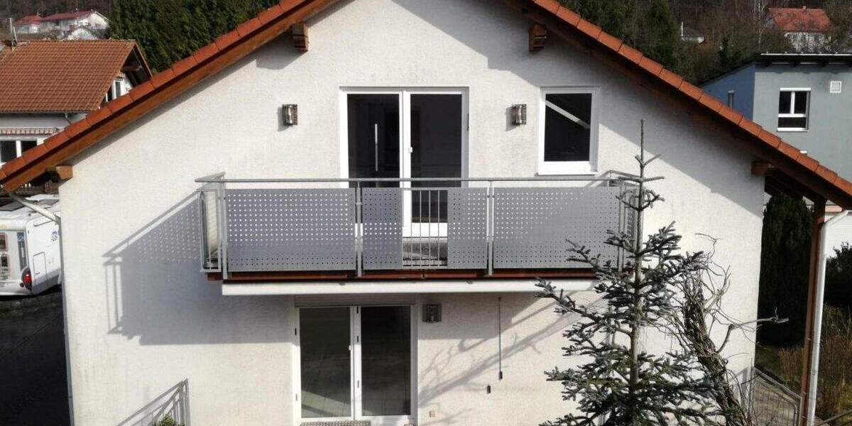 Gemütliche Dreizimmerwohnung im DG in schöner Lage 3 zimmer