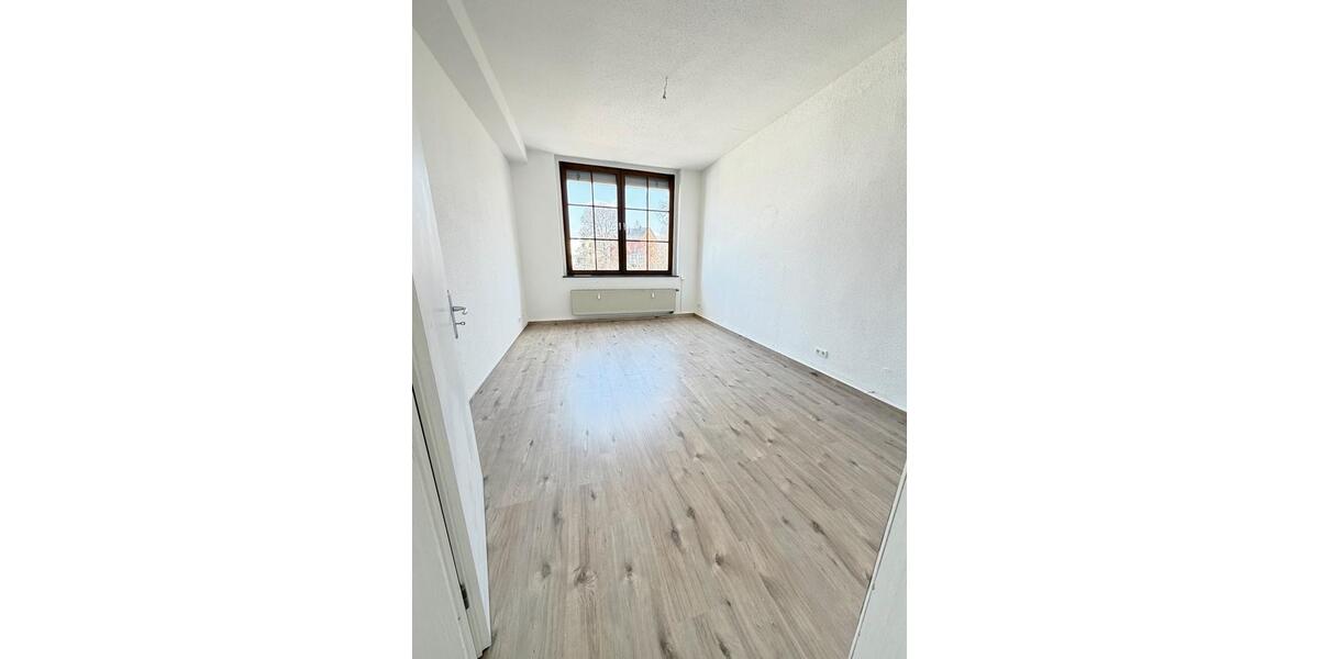 Etagenwohnung Thalheim/Erzgebirge Erzgebirge - 3 Zimmer, 120 m&sup2;, 745&euro; | Angebot:25714823